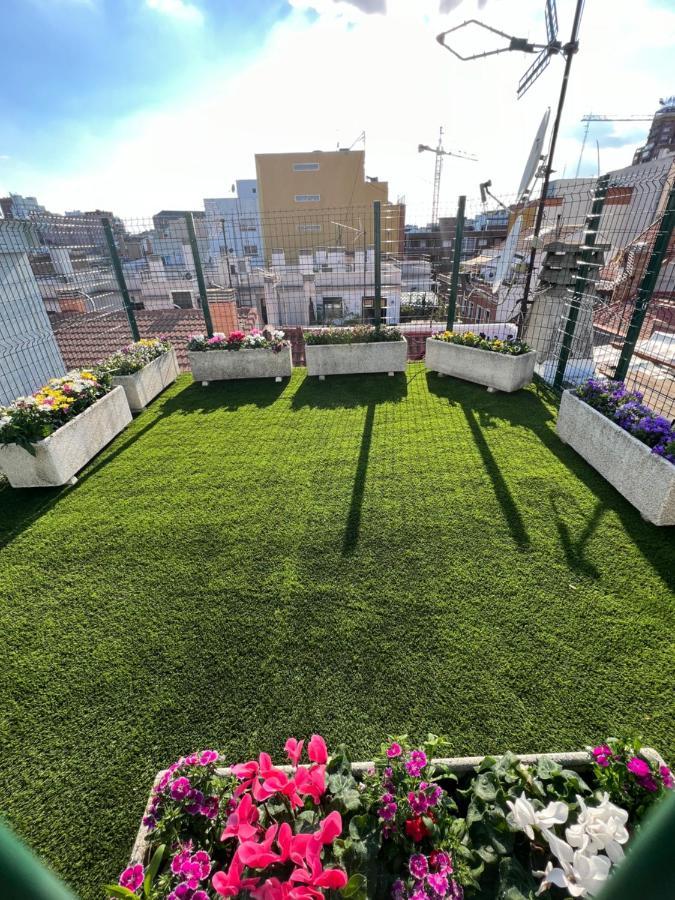Apartamentos Carlos Madrid Exterior foto